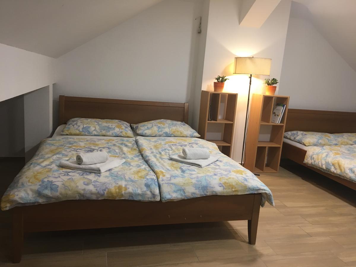 Guest House Seperic Jastrebarsko Quarto foto